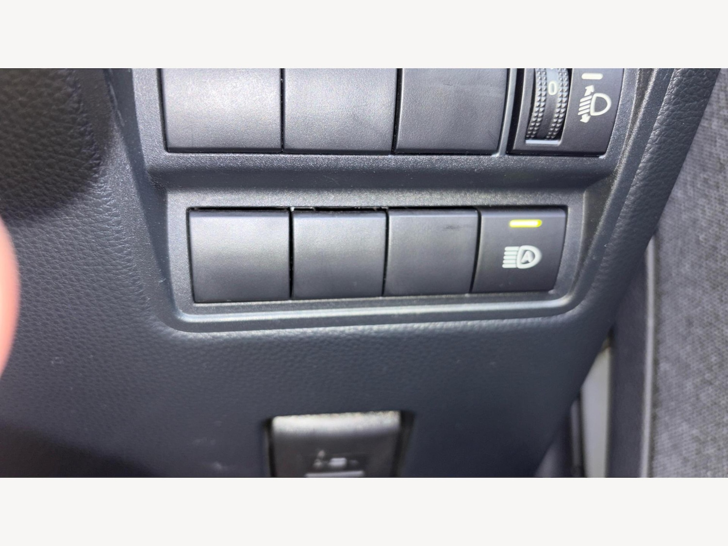 Used Toyota Yaris 2021 for sale - 77216075: Photo 29