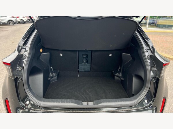 Used Toyota Yaris Cross 2023 for sale - 76201453: Photo 16