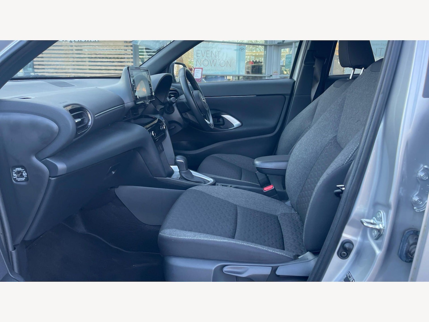 Used Toyota Yaris Cross 2023 for sale - 78072174: Photo 12