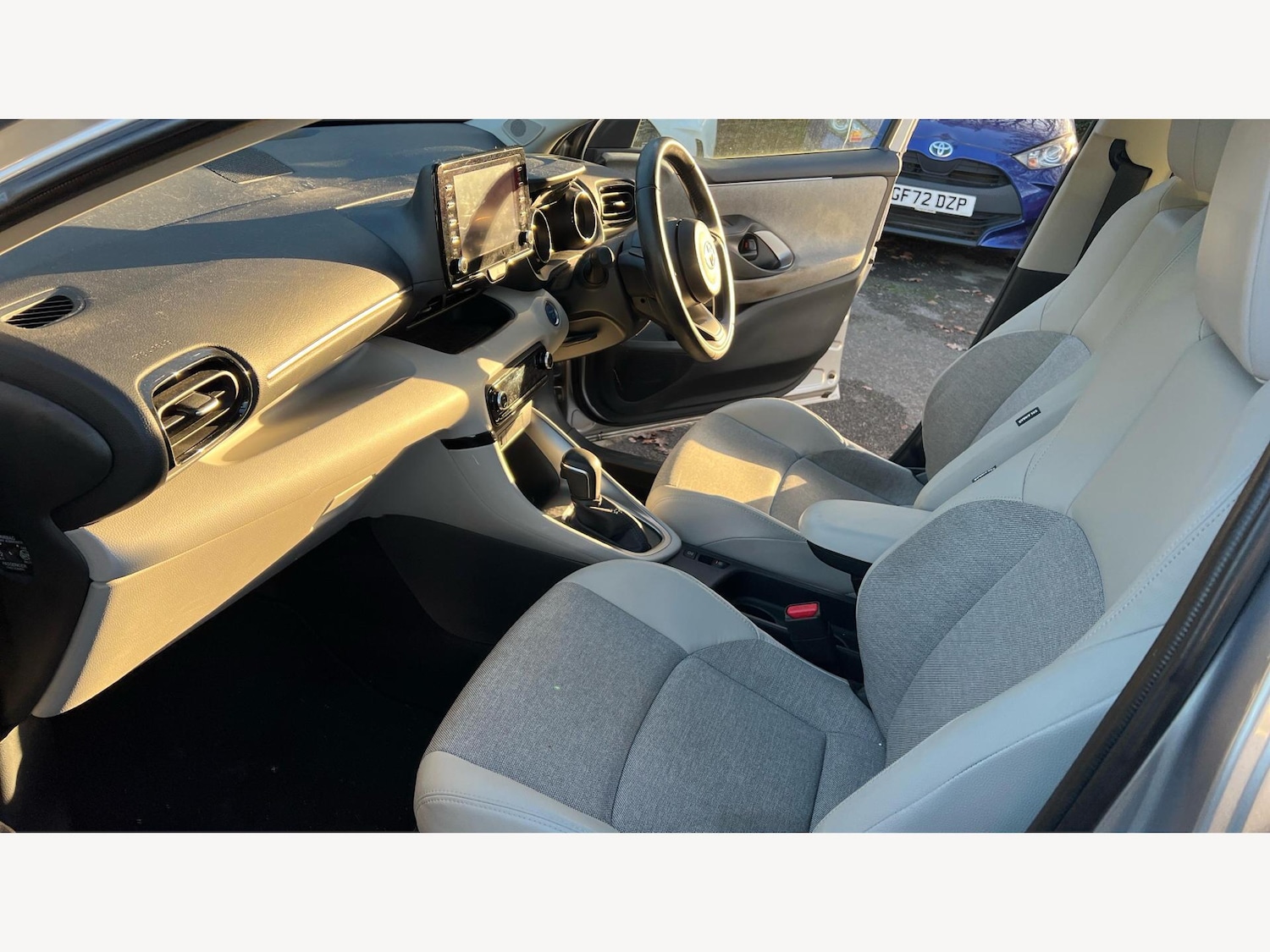 Used Toyota Yaris 2021 for sale - 76613207: Photo 12