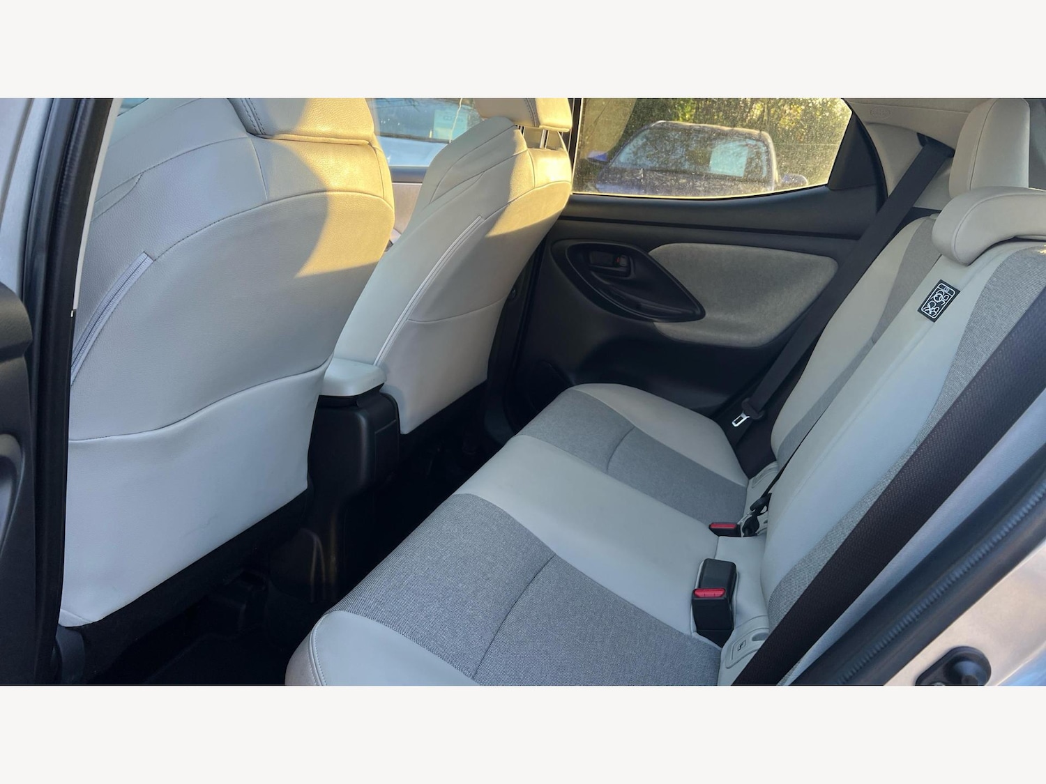 Used Toyota Yaris 2021 for sale - 76613207: Photo 15