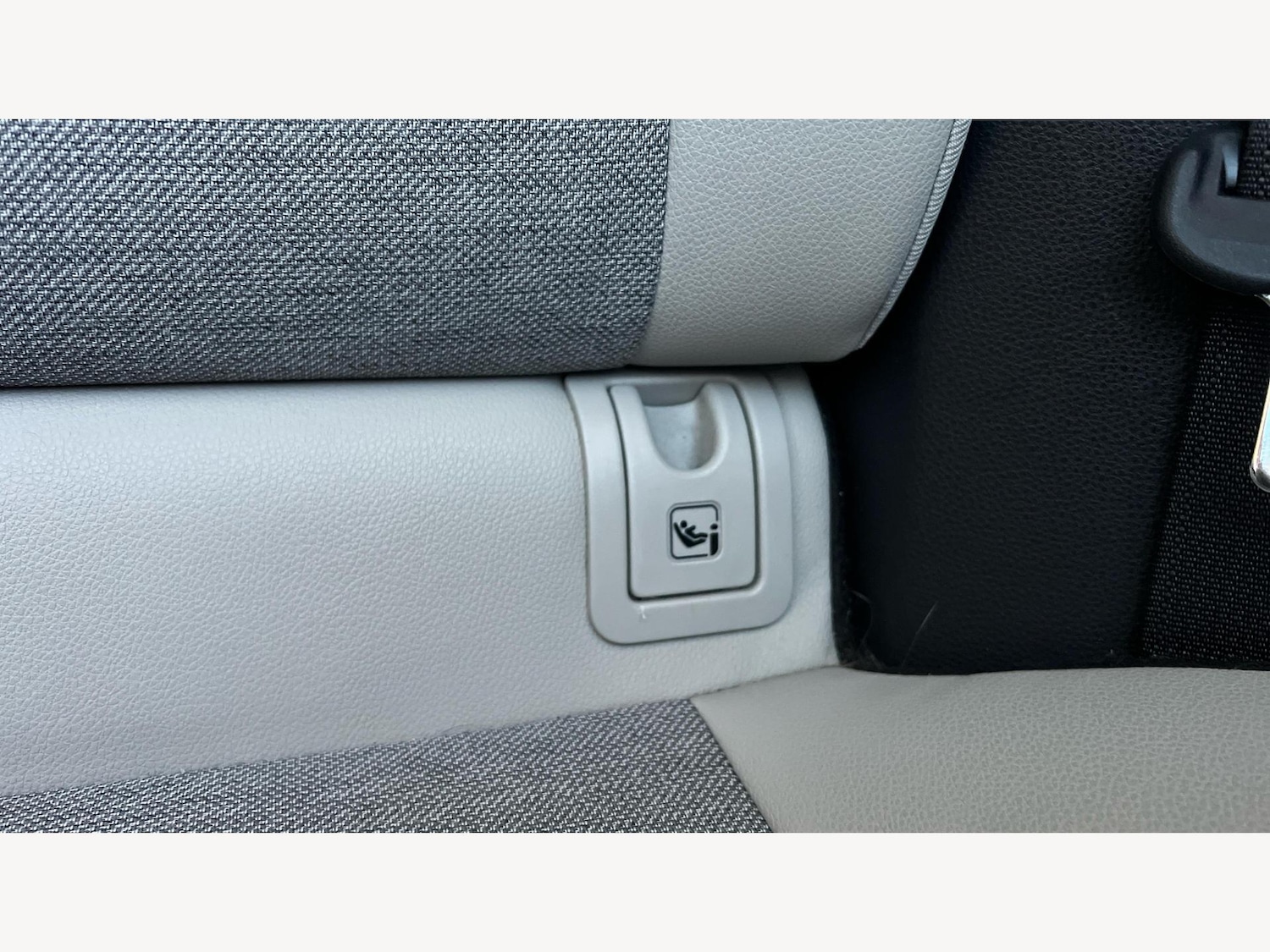 Used Toyota Yaris 2021 for sale - 76613207: Photo 28