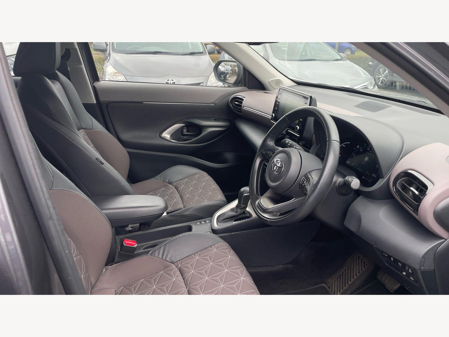Used Toyota Yaris Cross for sale - 77723062: Photo 13