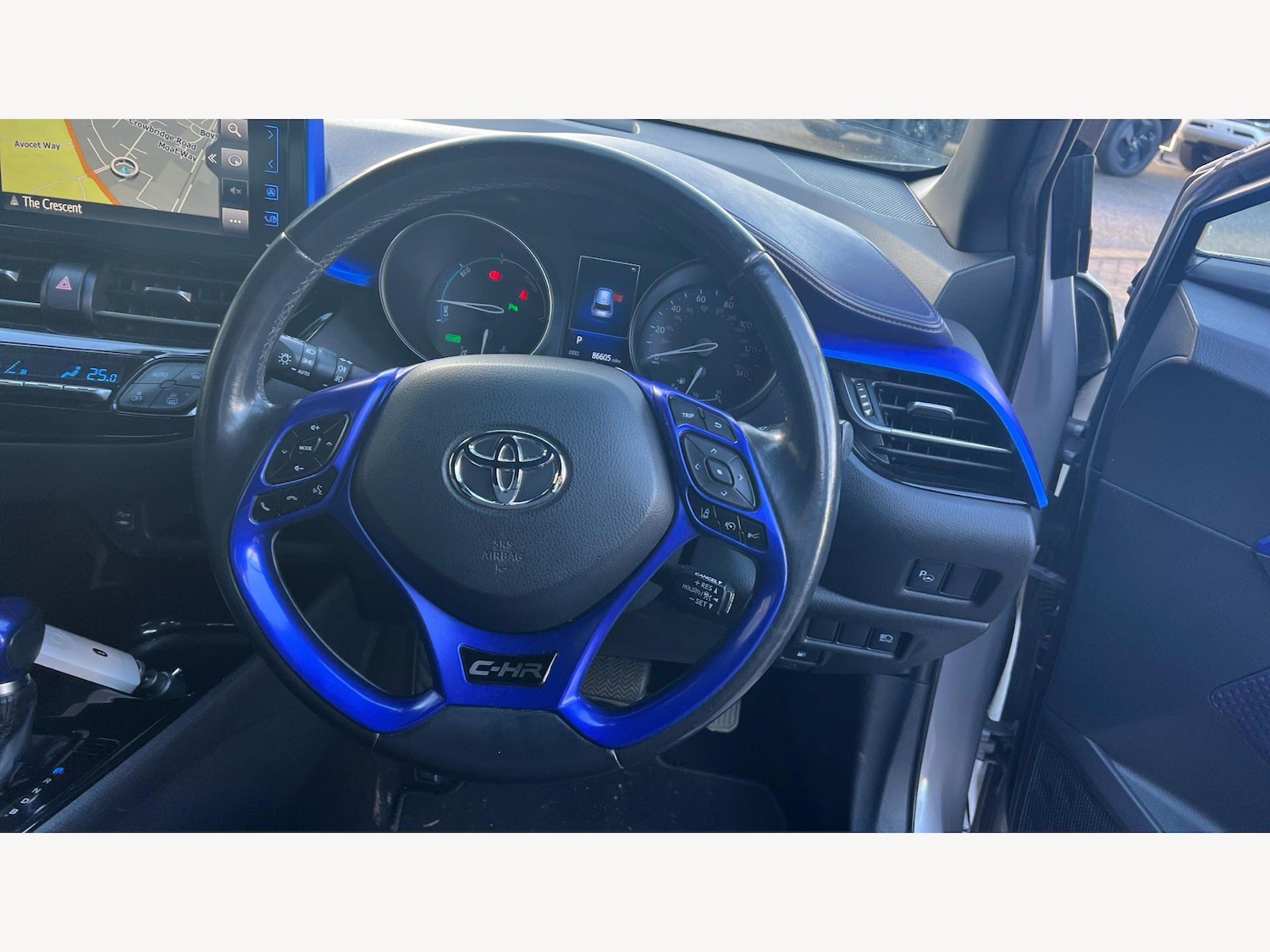 Used Toyota C-HR for sale - 77683711: Photo 10