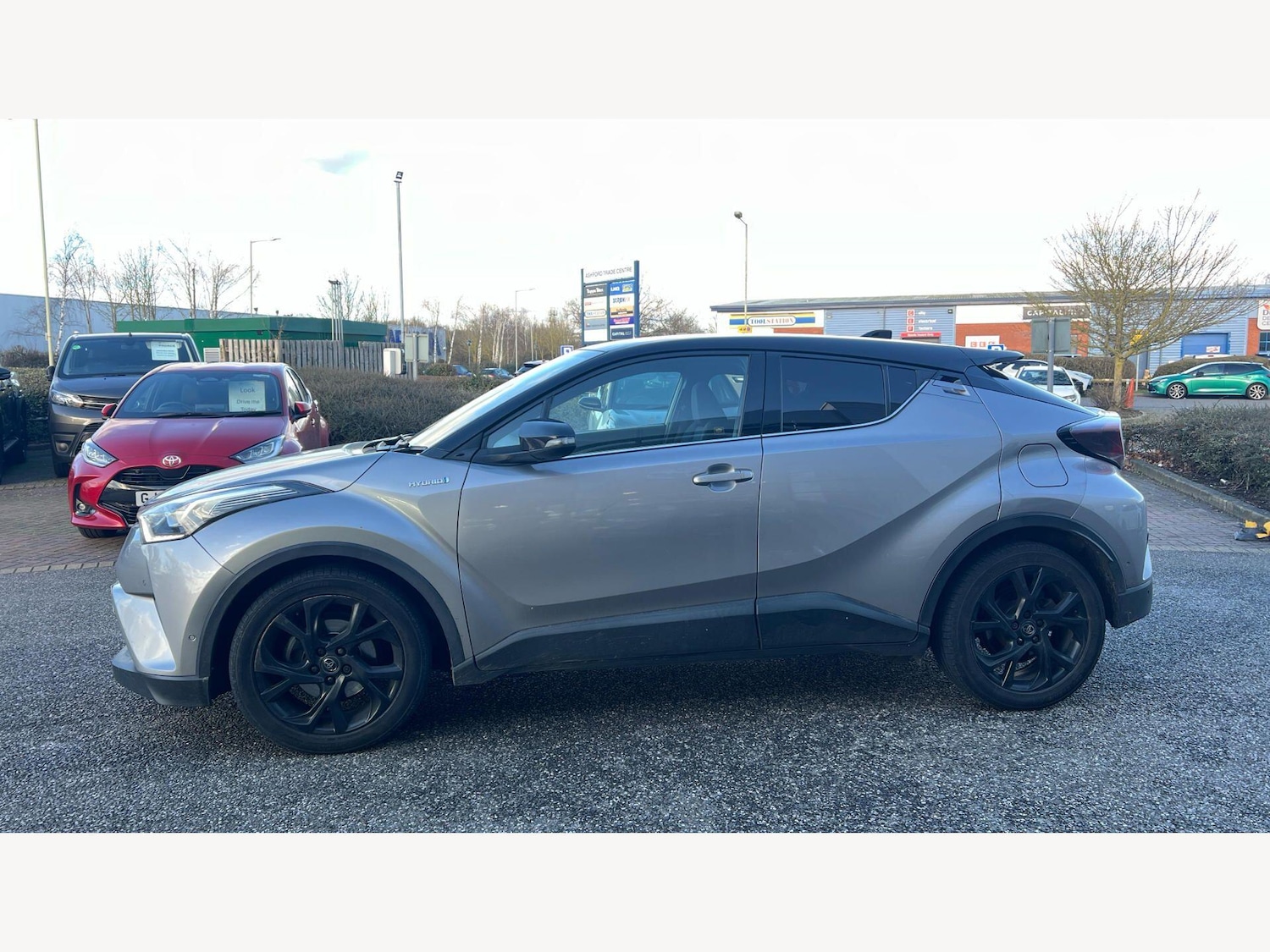 Used Toyota C-HR for sale - 77683711: Photo 19