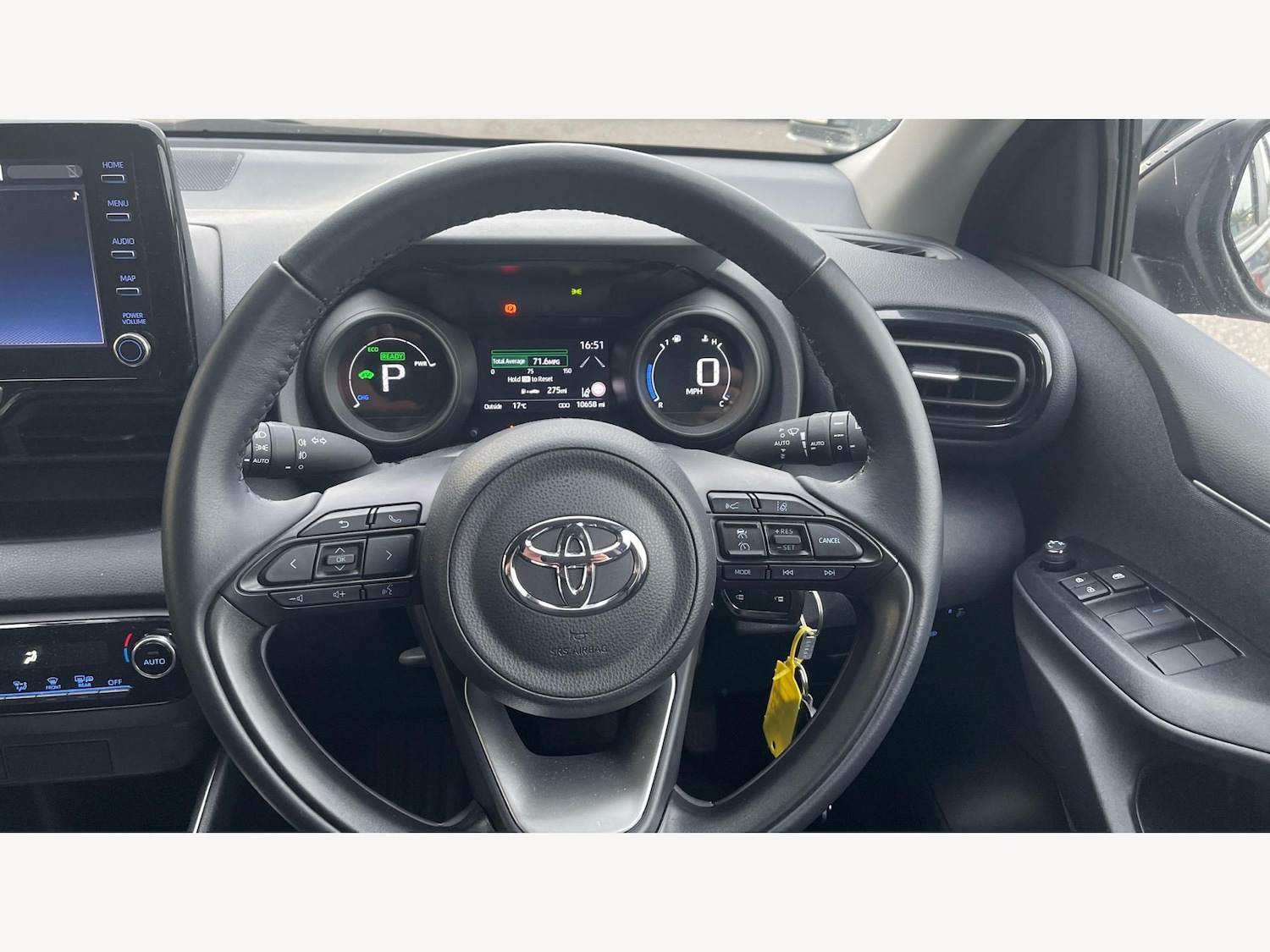 Used Toyota Yaris 2023 for sale - 77646329: Photo 10