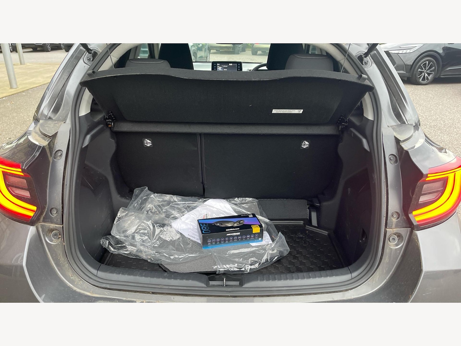 Used Toyota Yaris 2023 for sale - 77646329: Photo 16