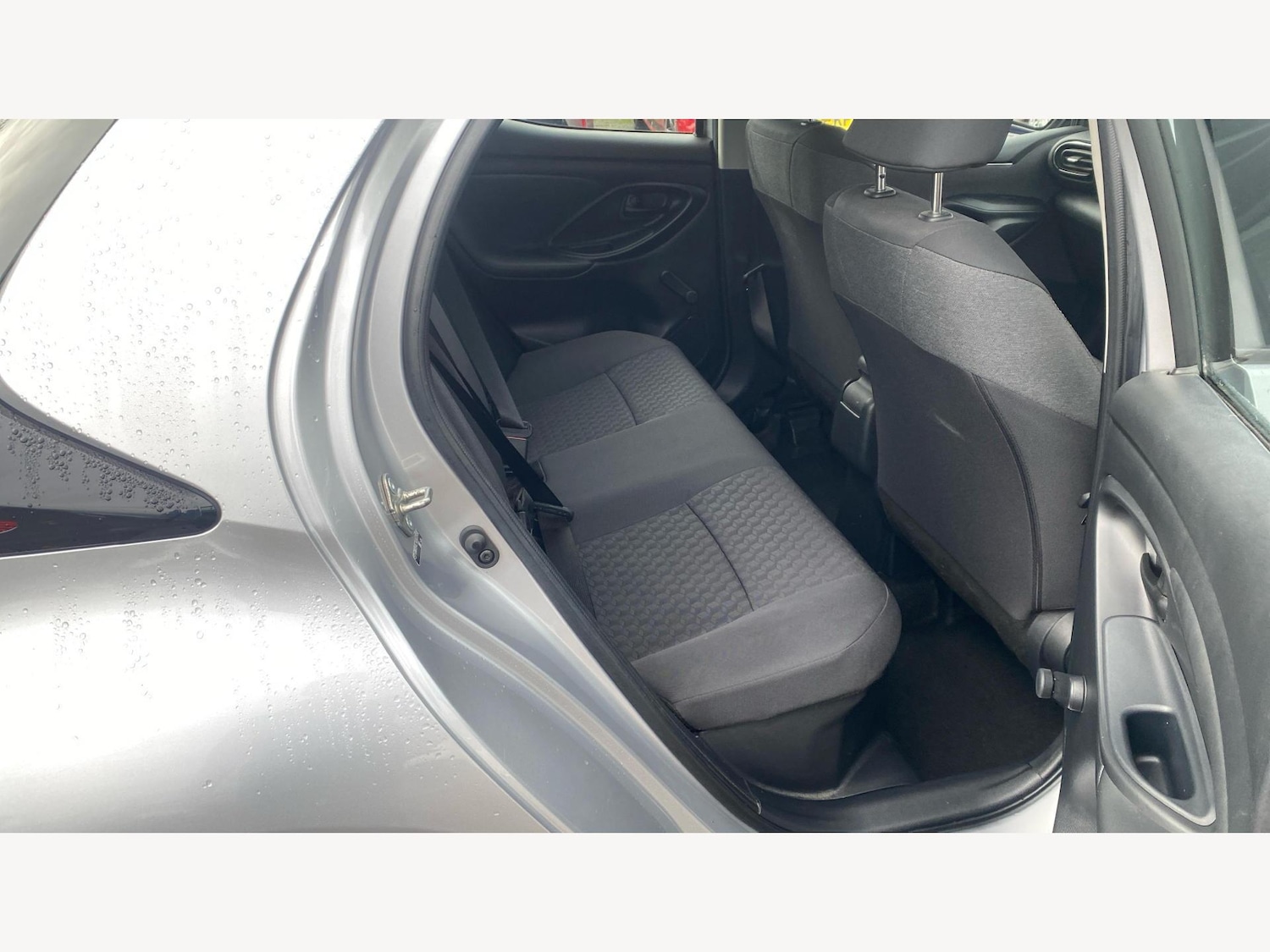 Used Toyota Yaris 2023 for sale - 77190366: Photo 14