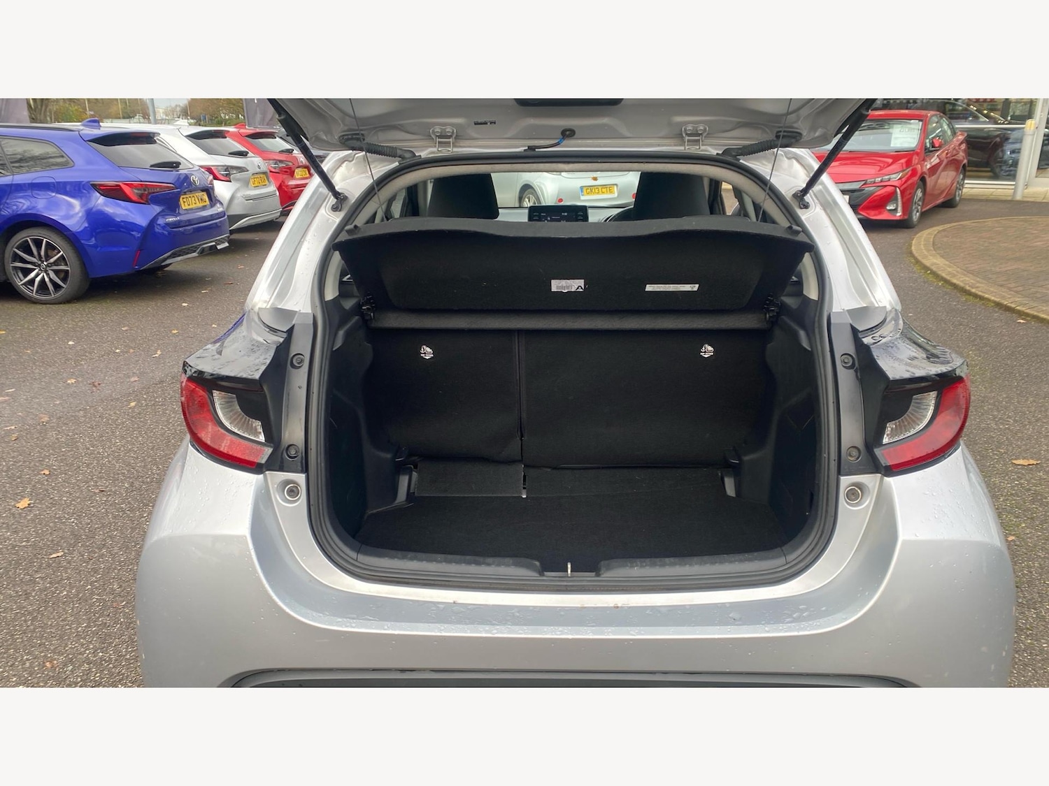 Used Toyota Yaris 2023 for sale - 77190366: Photo 16