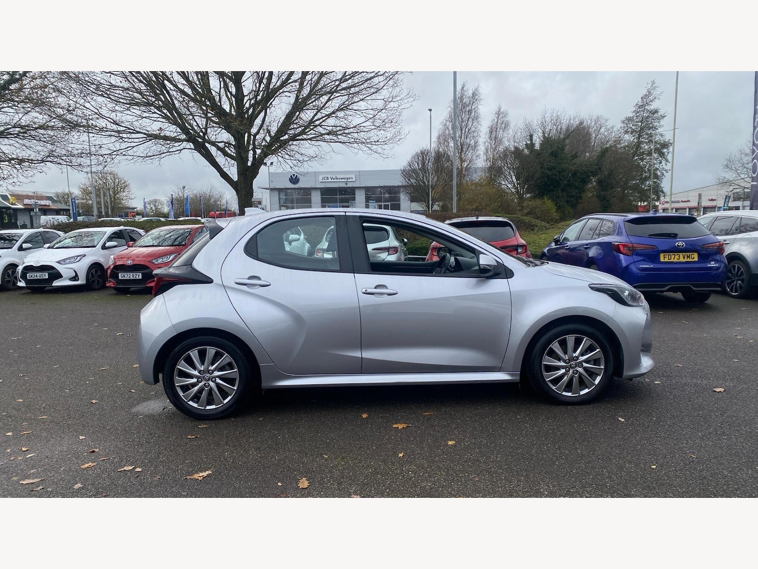 Used Toyota Yaris 2023 for sale - 77190366: Photo 18