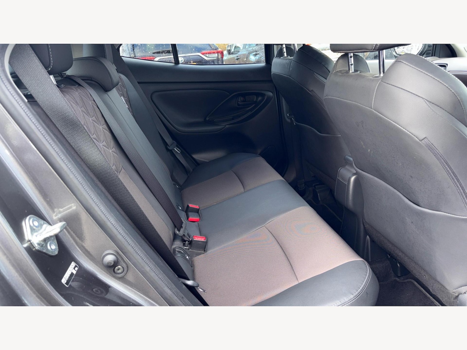 Used Toyota Yaris Cross 2023 for sale - 77455061: Photo 14