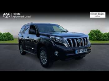 (17) - 2.8D Invincible SUV 5dr Diesel Auto 4WD Euro 6 (7 Seats) (177 ps)