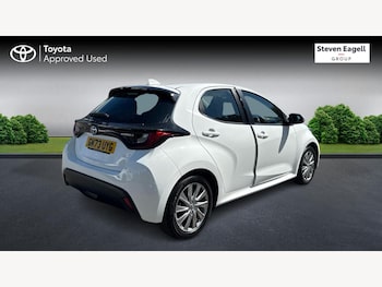 Used Toyota Yaris 2023 for sale - 79465265: Photo