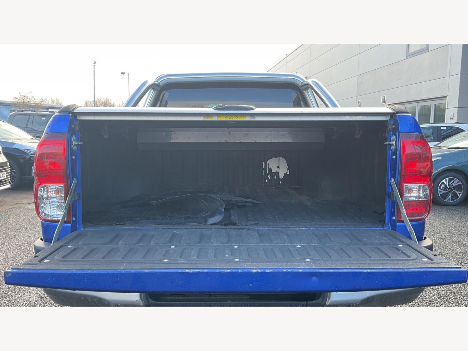 Used Toyota Hilux 2020 for sale - 77723239: Photo 16