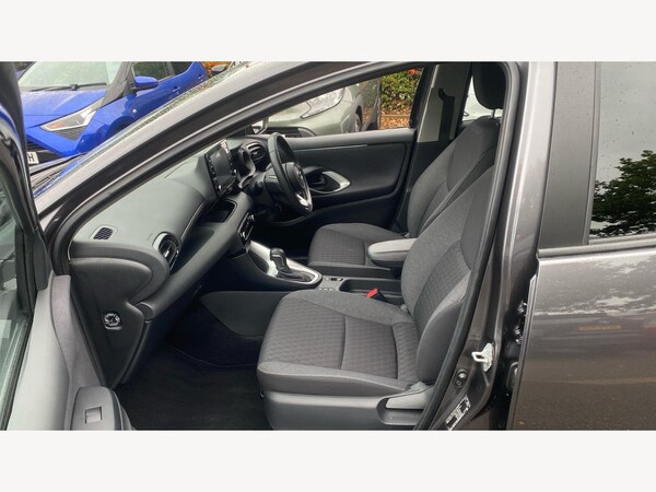 Used Toyota Yaris 2023 for sale - 76189253: Photo 12