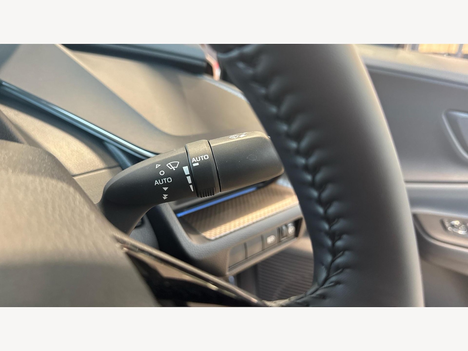 Used Toyota Prius 2025 for sale - 77537401: Photo 25