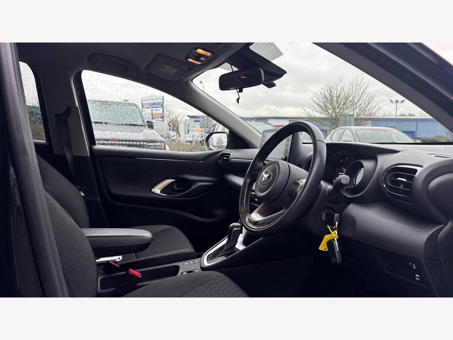 Used Toyota Yaris 2023 for sale - 77574270: Photo 13