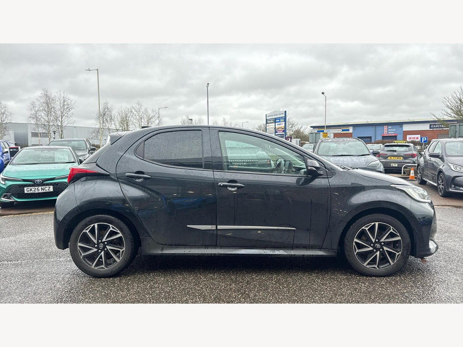 Used Toyota Yaris 2023 for sale - 77574270: Photo 18