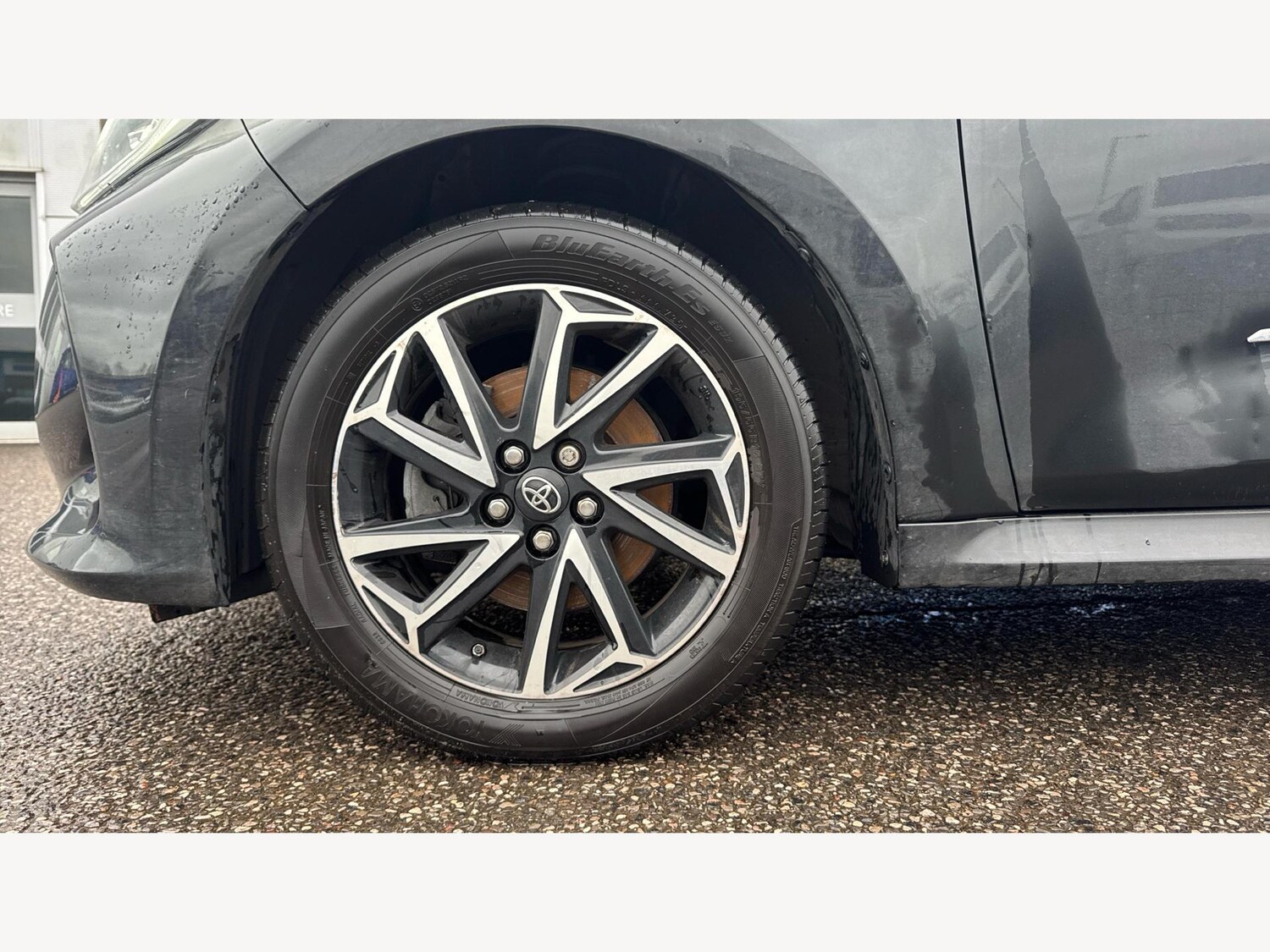 Used Toyota Yaris 2023 for sale - 77574270: Photo 20