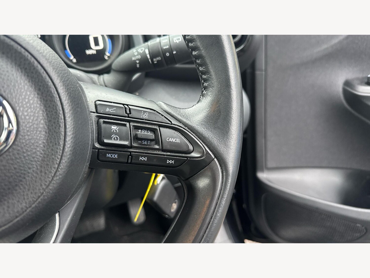 Used Toyota Yaris 2023 for sale - 77574270: Photo 24