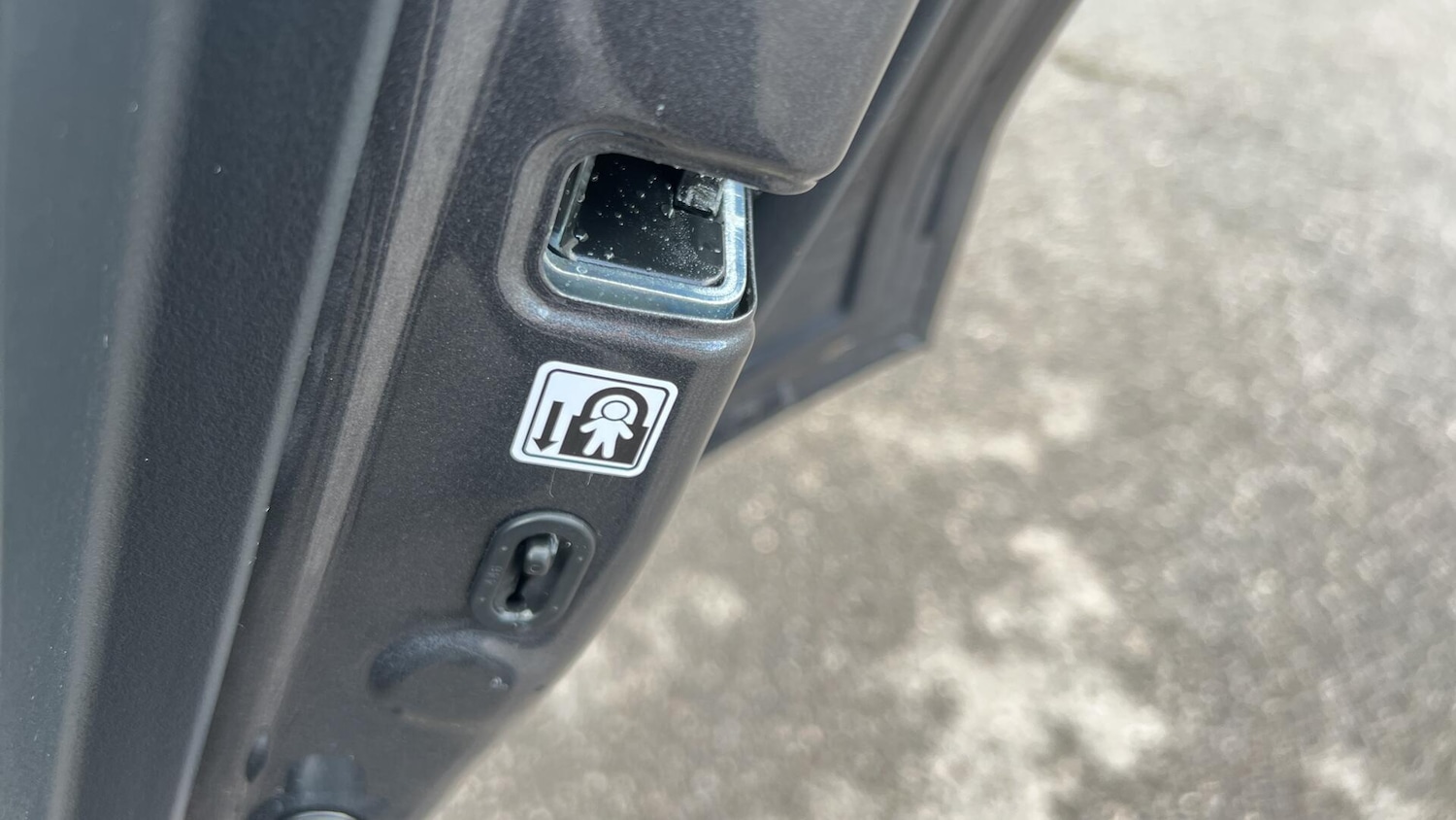 Used Toyota C-HR 2020 for sale - 77838486: Photo 40