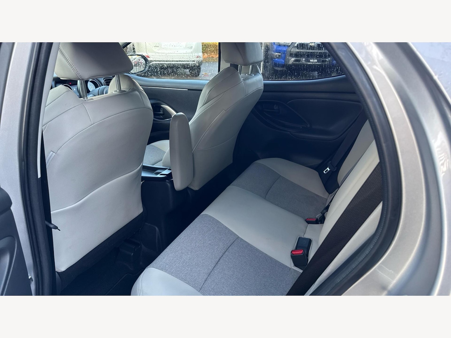 Used Toyota Yaris 2022 for sale - 76561776: Photo 15