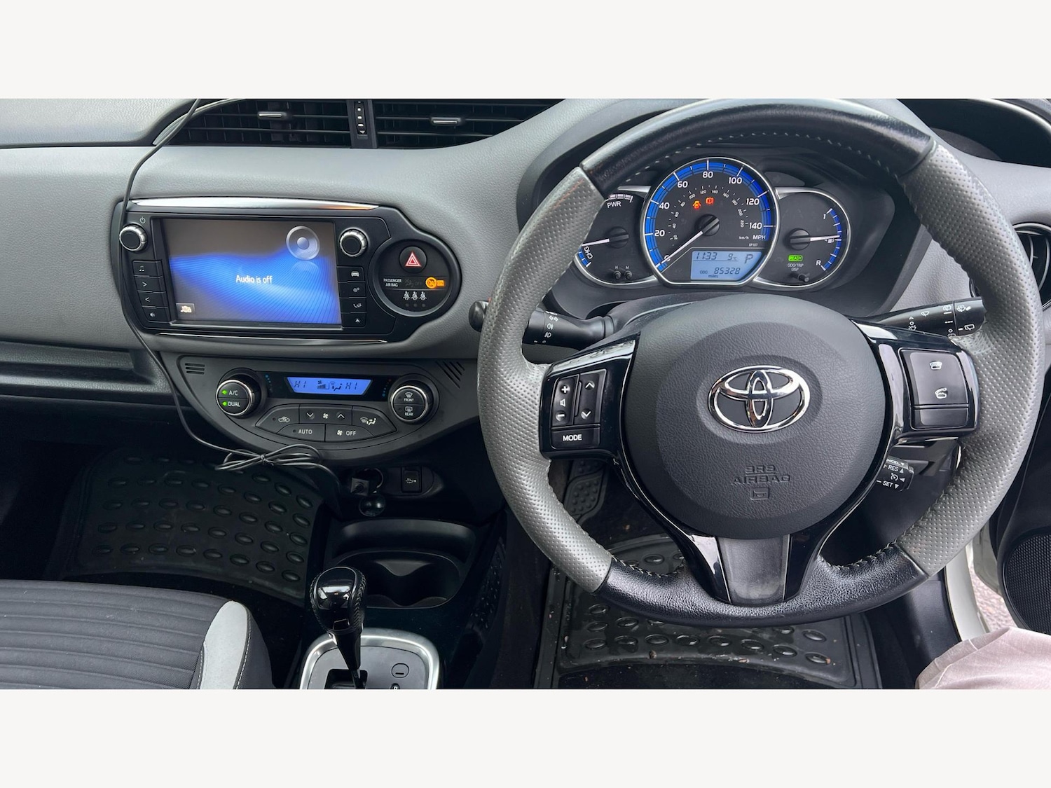 Used Toyota Yaris 2016 for sale - 77279385: Photo 7