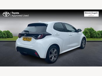 Used Toyota Yaris 2024 for sale - 78517137: Photo