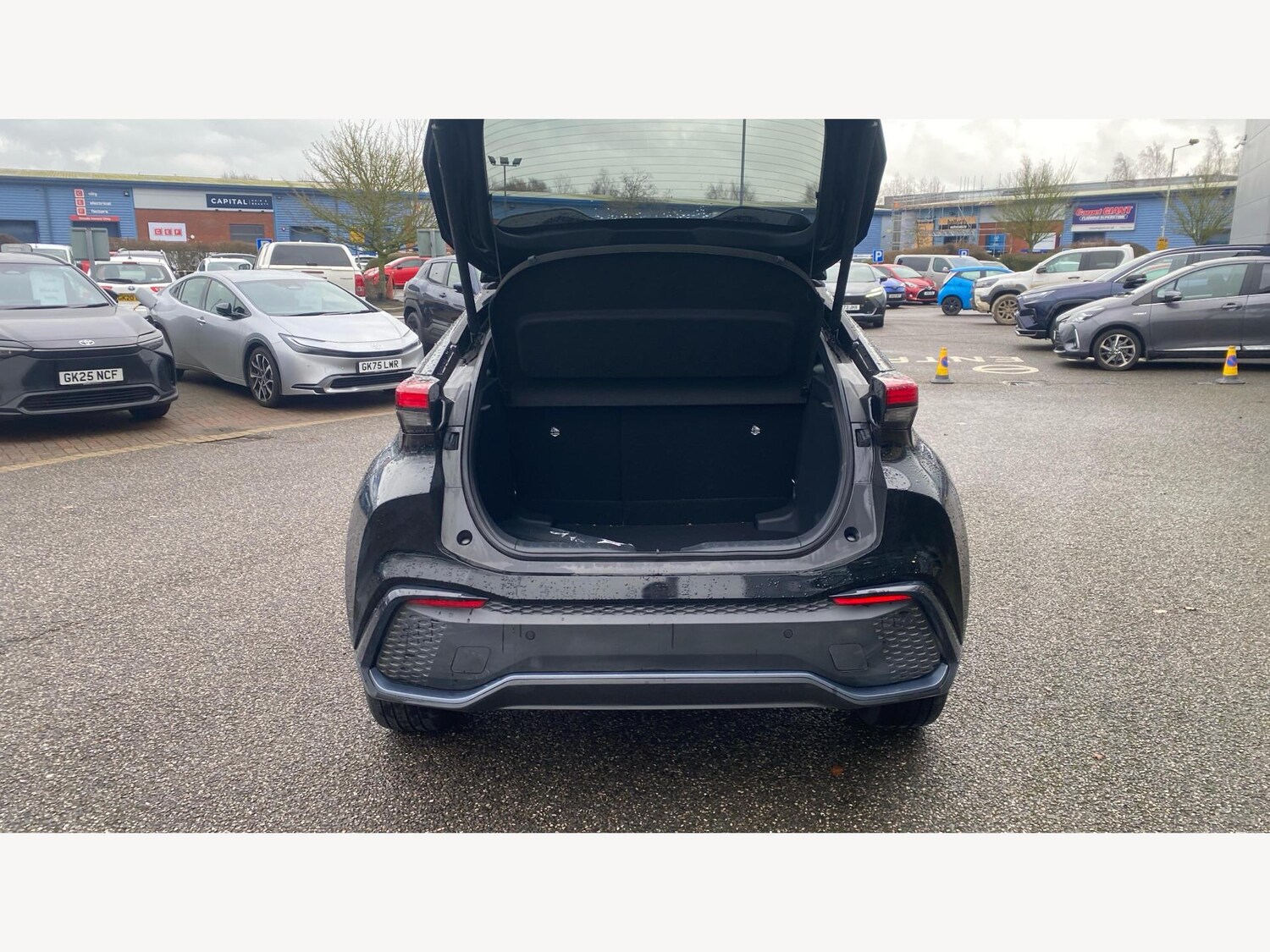 Used Toyota C-HR 2024 for sale - 77411237: Photo 16