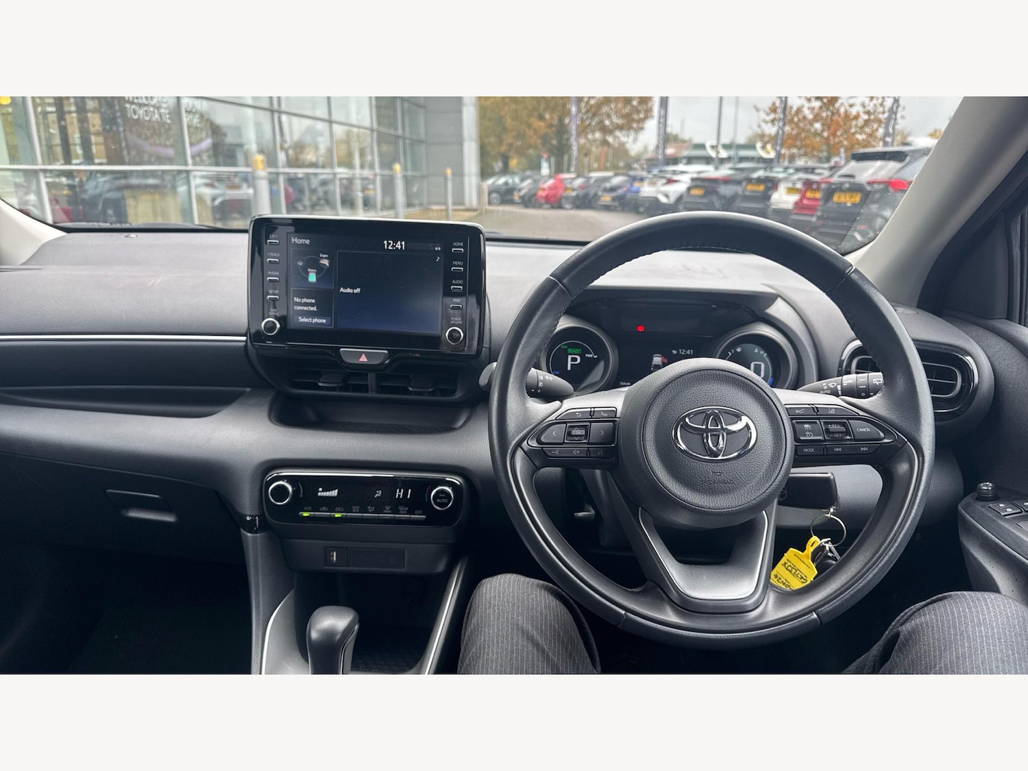 Used Toyota Yaris 2022 for sale - 76573425: Photo 7