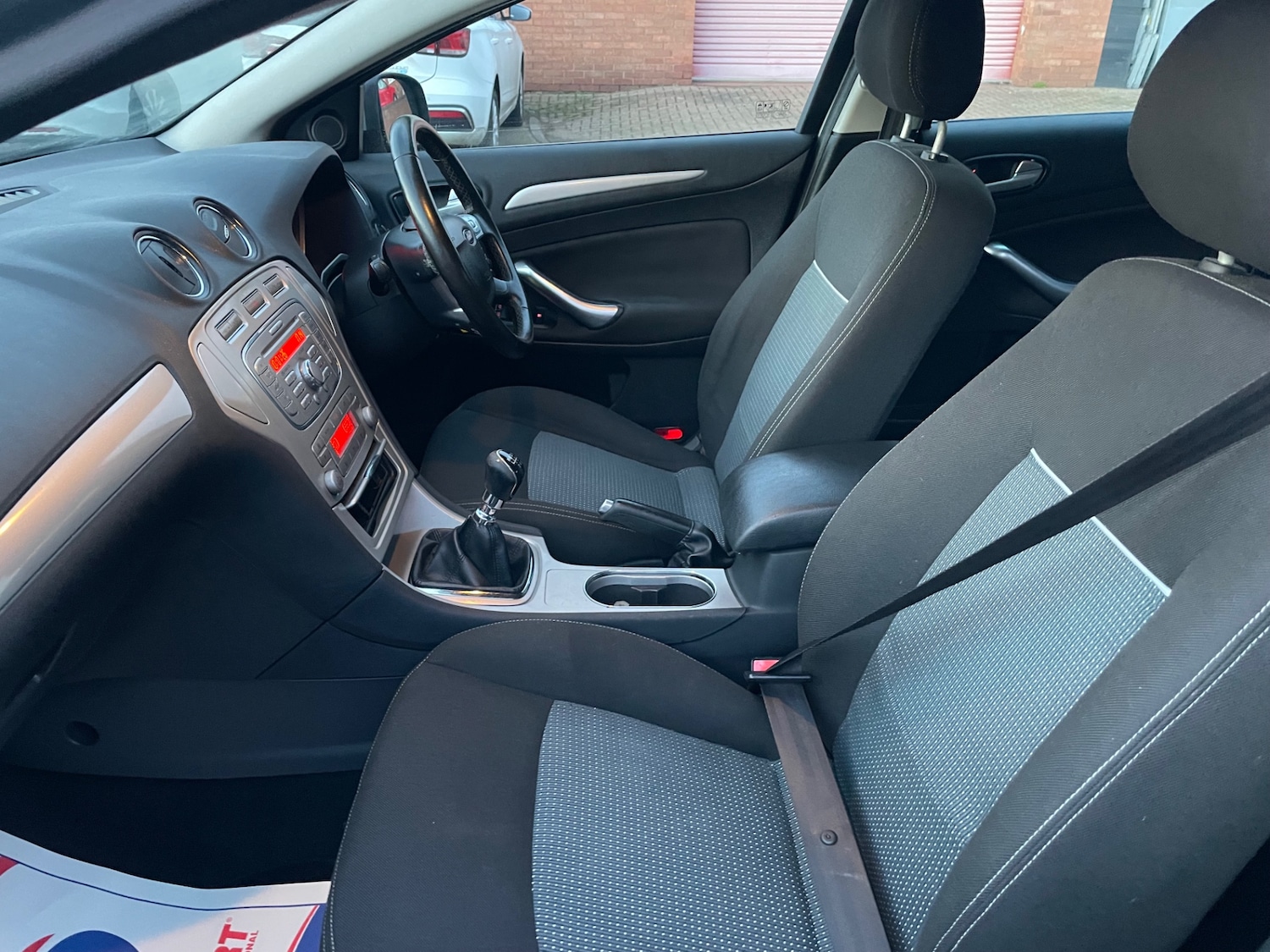 Used Ford Mondeo 2010 for sale - 77168581: Photo 10