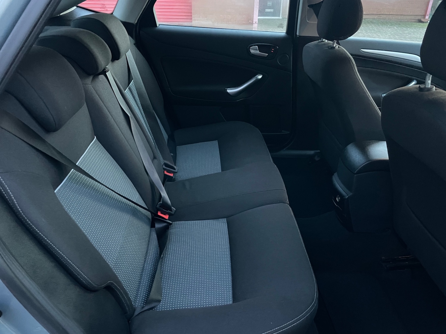 Used Ford Mondeo 2010 for sale - 77168581: Photo 13