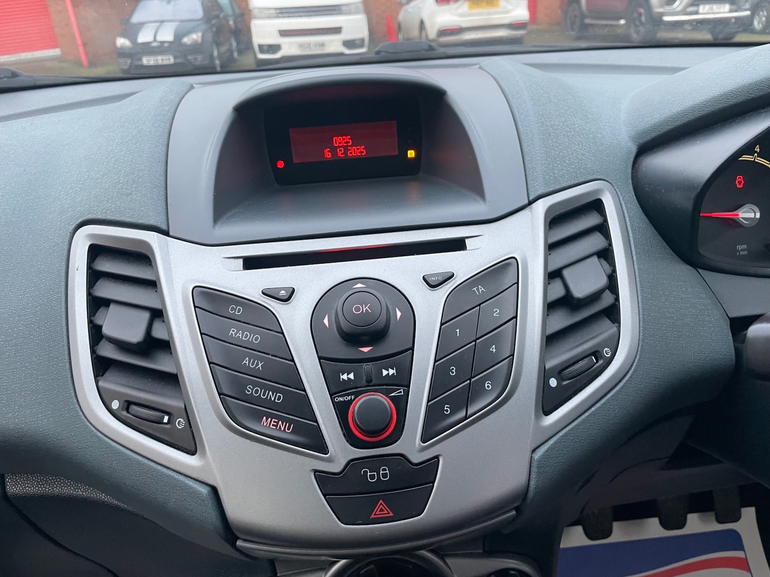 Used Ford Fiesta 2009 for sale - 76958703: Photo 22