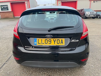 Used Ford Fiesta 2009 for sale - 76958703: Photo