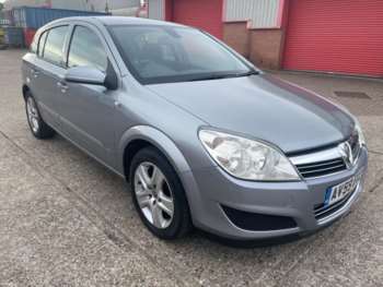 2009 (59) - 1.4i 16v Active 5dr