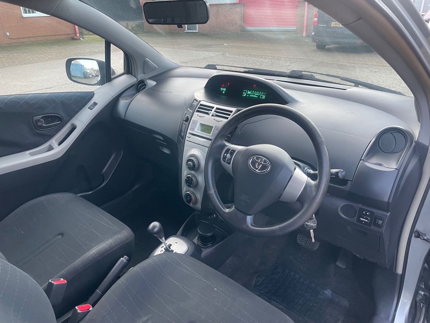 Used Toyota Yaris 2007 for sale - 77233097: Photo 16