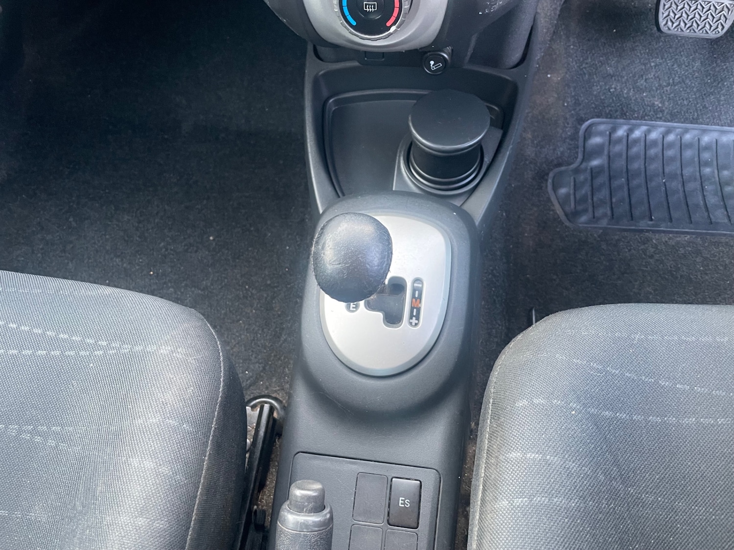 Used Toyota Yaris 2007 for sale - 77233097: Photo 19