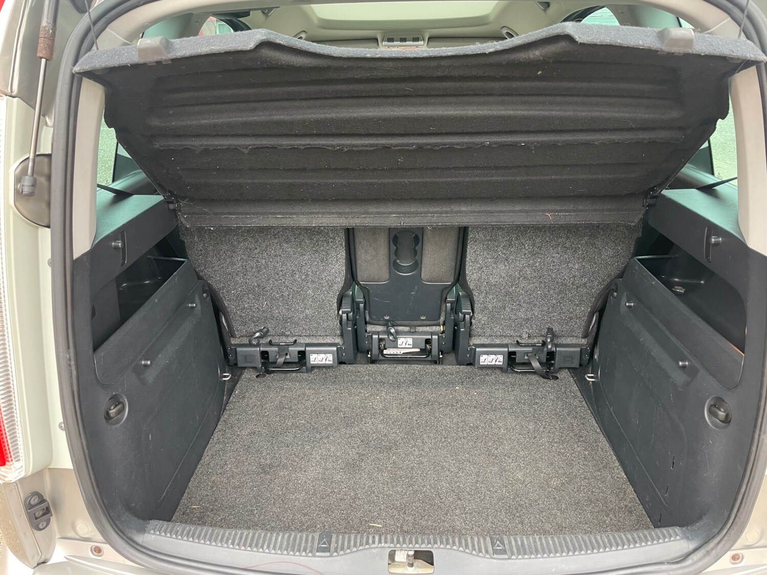 Used Skoda Roomster 2013 for sale - 77249046: Photo 16