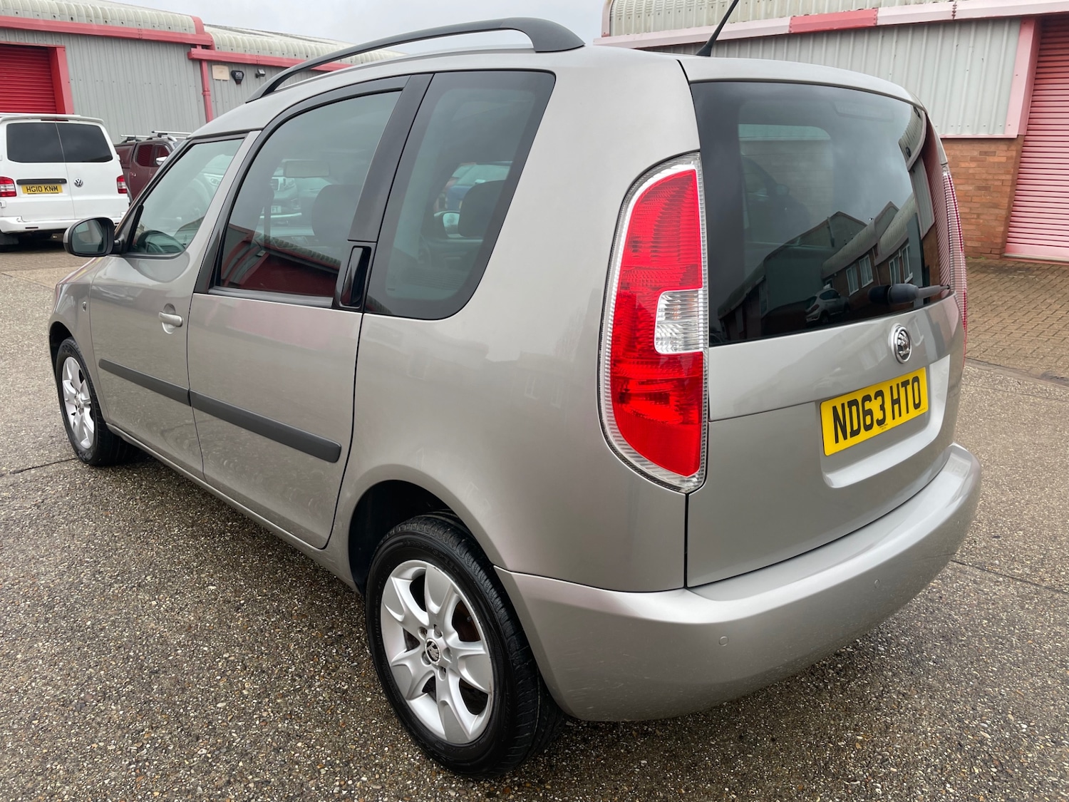 Used Skoda Roomster 2013 for sale - 77249046: Photo 5