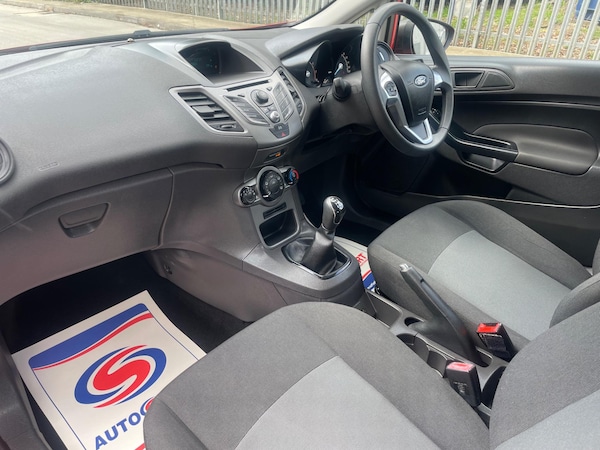 Used Ford Fiesta 2014 for sale - 74788726: Photo 11