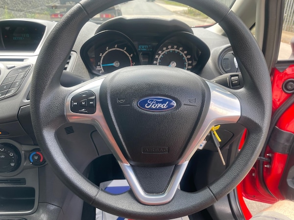 Used Ford Fiesta 2014 for sale - 74788726: Photo 24
