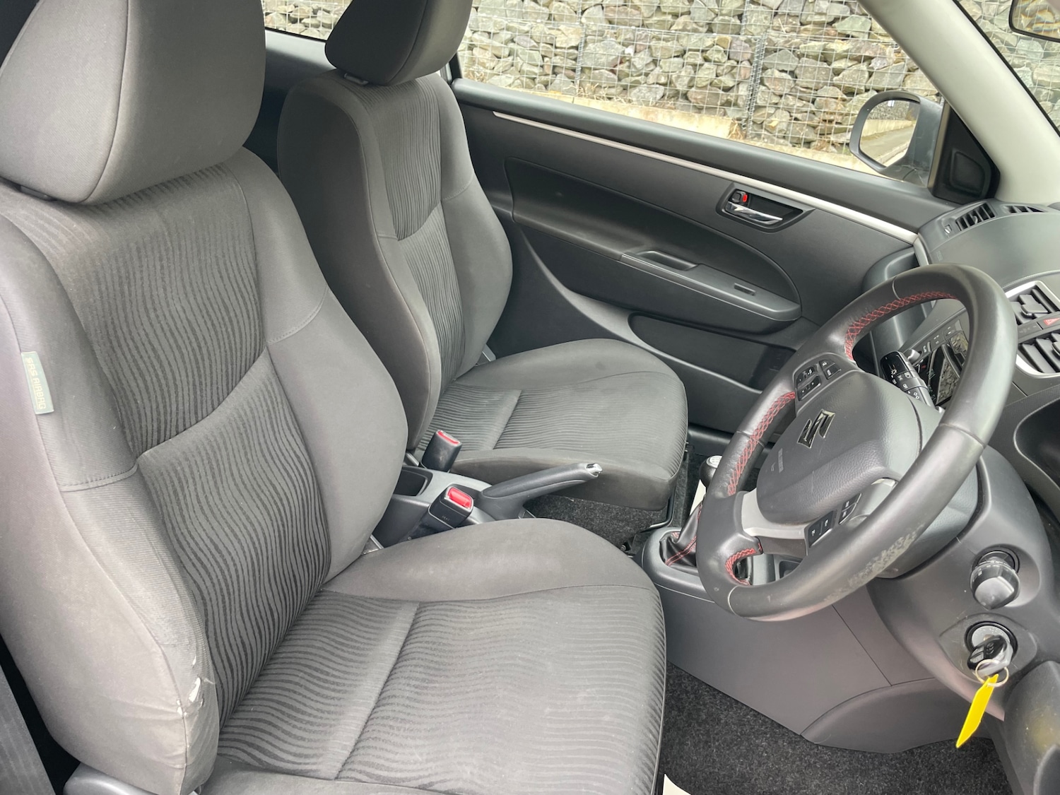 Used Suzuki Swift 2013 for sale - 76171486: Photo 20