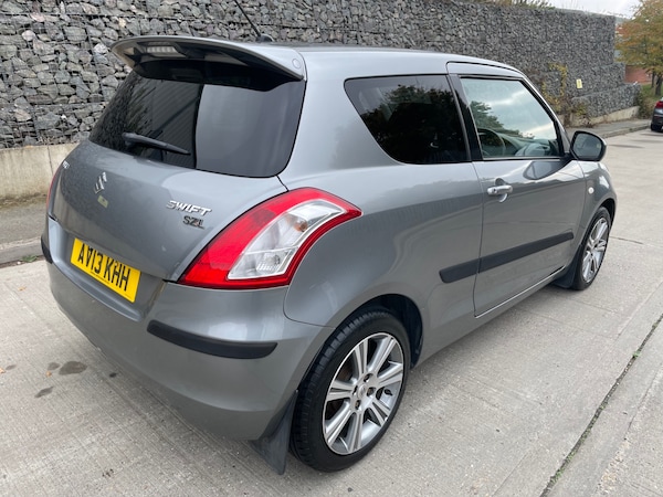 Used Suzuki Swift 2013 for sale - 76171486: Photo 3