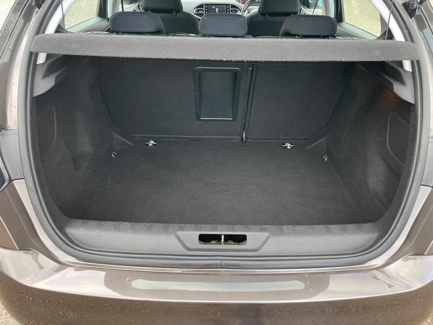 Used Peugeot 308 2015 for sale - 77271421: Photo 14