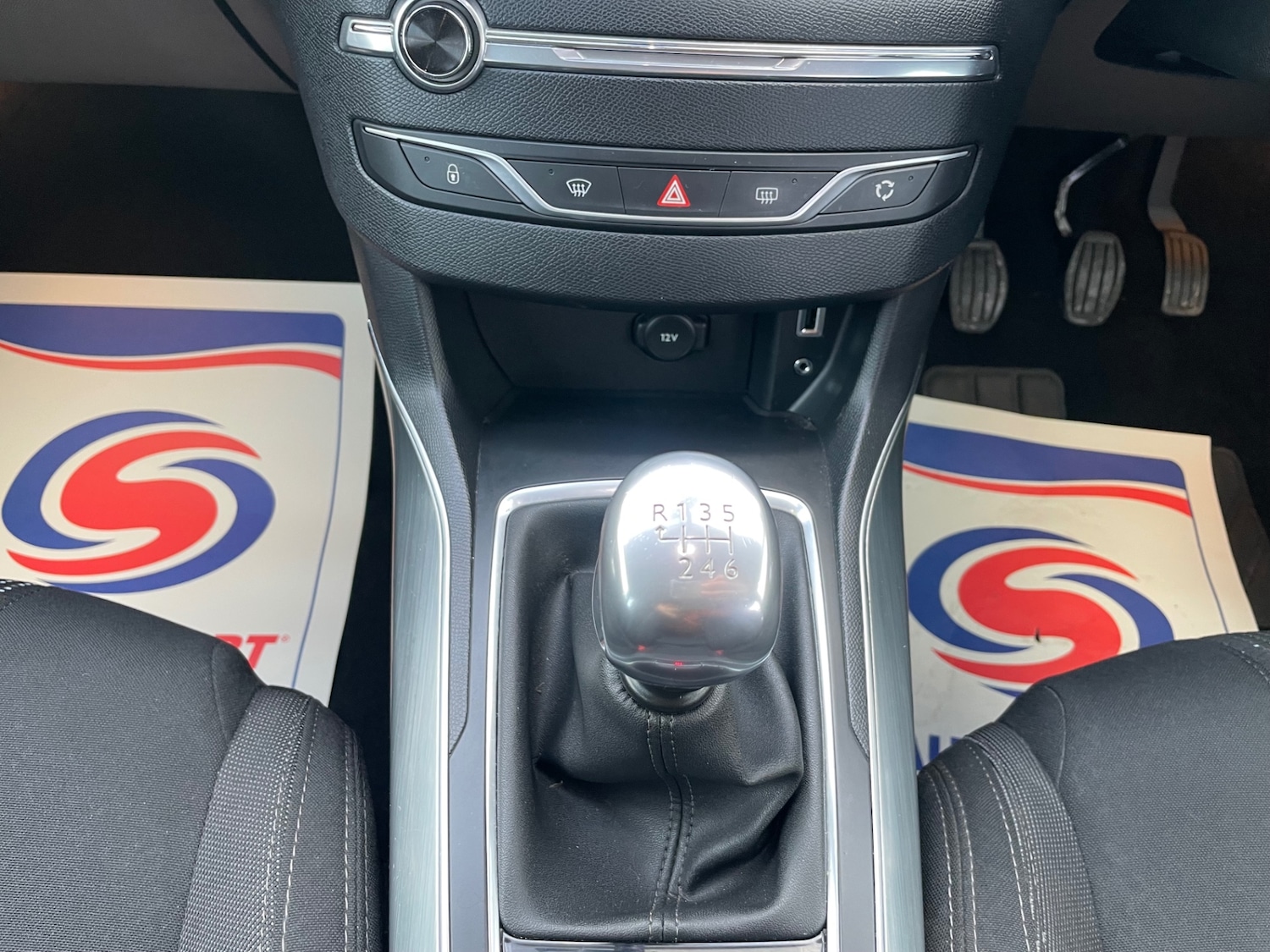 Used Peugeot 308 2015 for sale - 77271421: Photo 20