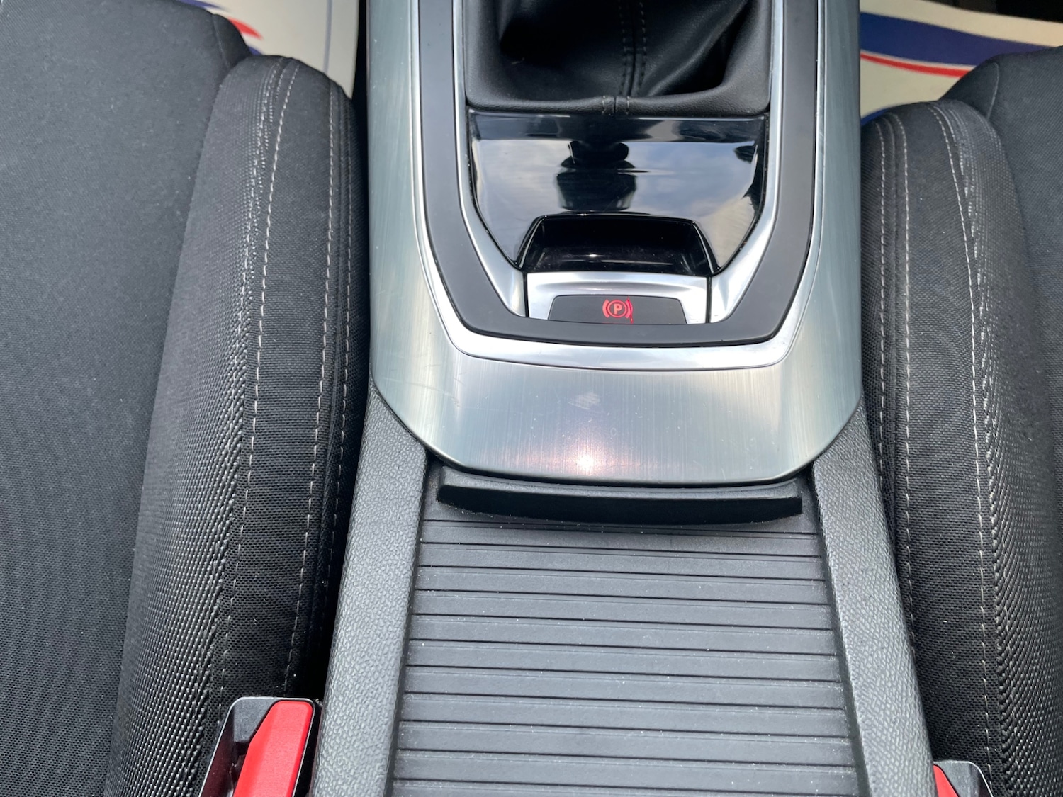 Used Peugeot 308 2015 for sale - 77271421: Photo 21