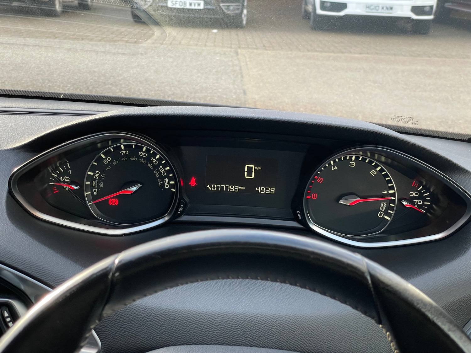 Used Peugeot 308 2015 for sale - 77271421: Photo 26