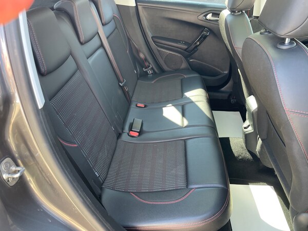Used Peugeot 2008 2016 for sale - 75700132: Photo 17
