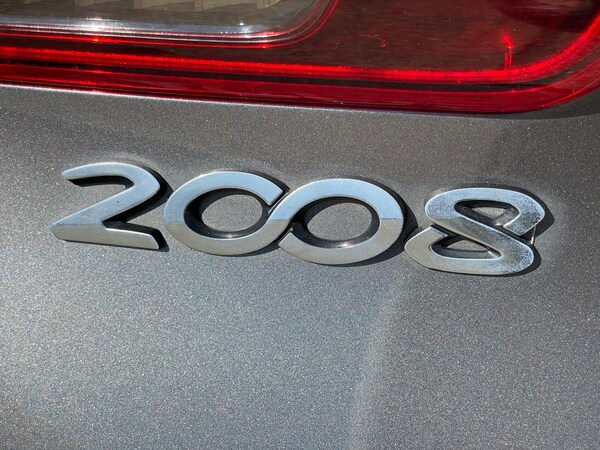 Used Peugeot 2008 2016 for sale - 75700132: Photo 34