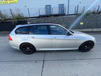 Used BMW 3 Series 2010 for sale - 75963294: Photo 2